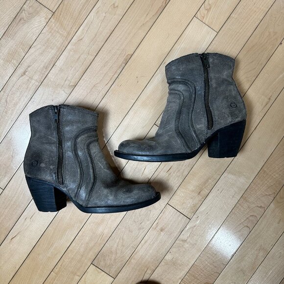 BORN Short Western Cowboy Booties Boots Round Toe Size 7.5 M - Picture 3 of 10